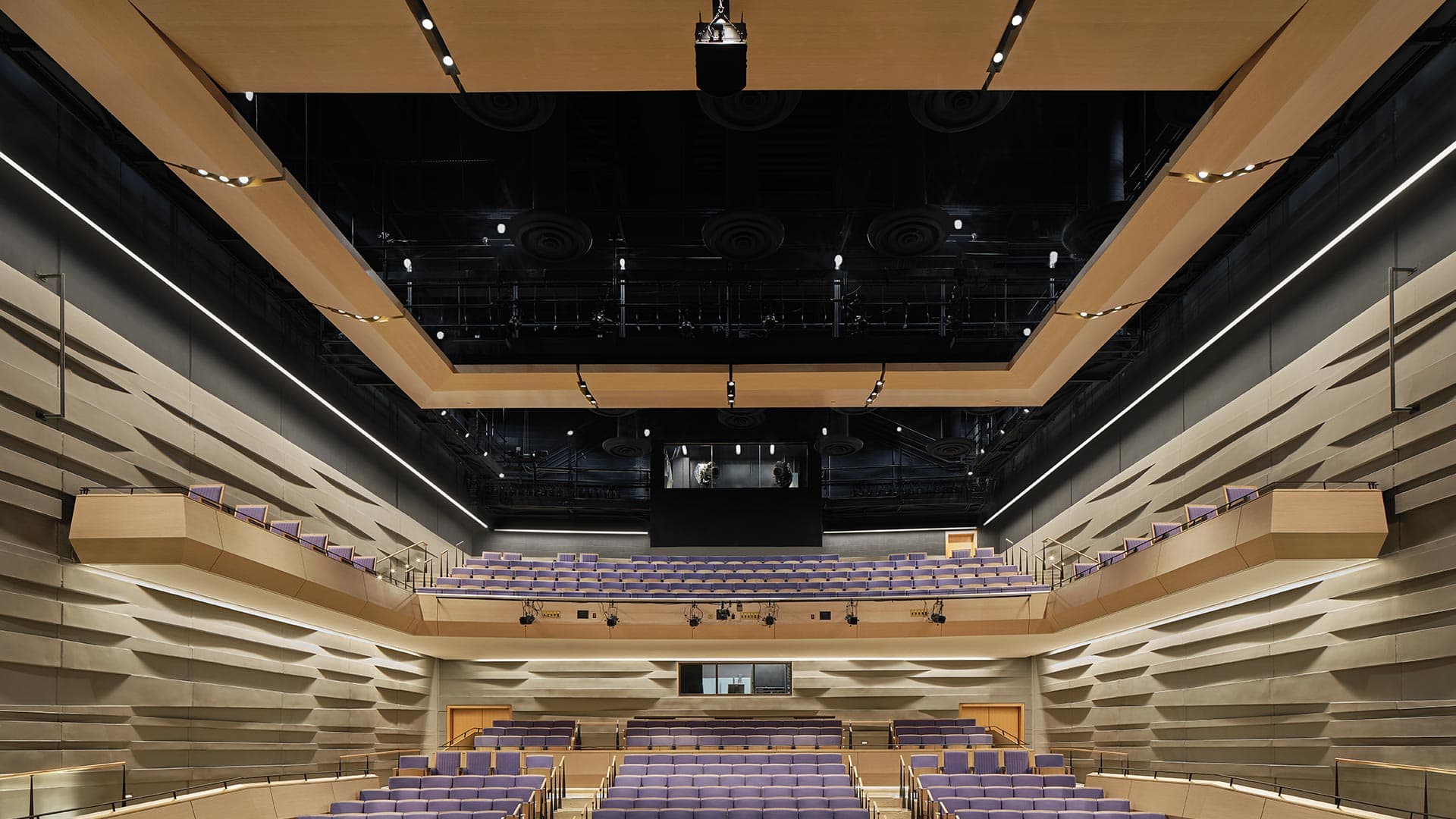 photo-gallery-hospitality-entertainment-the-buddy-holly-hall-of-performing-arts-and-sciences-04