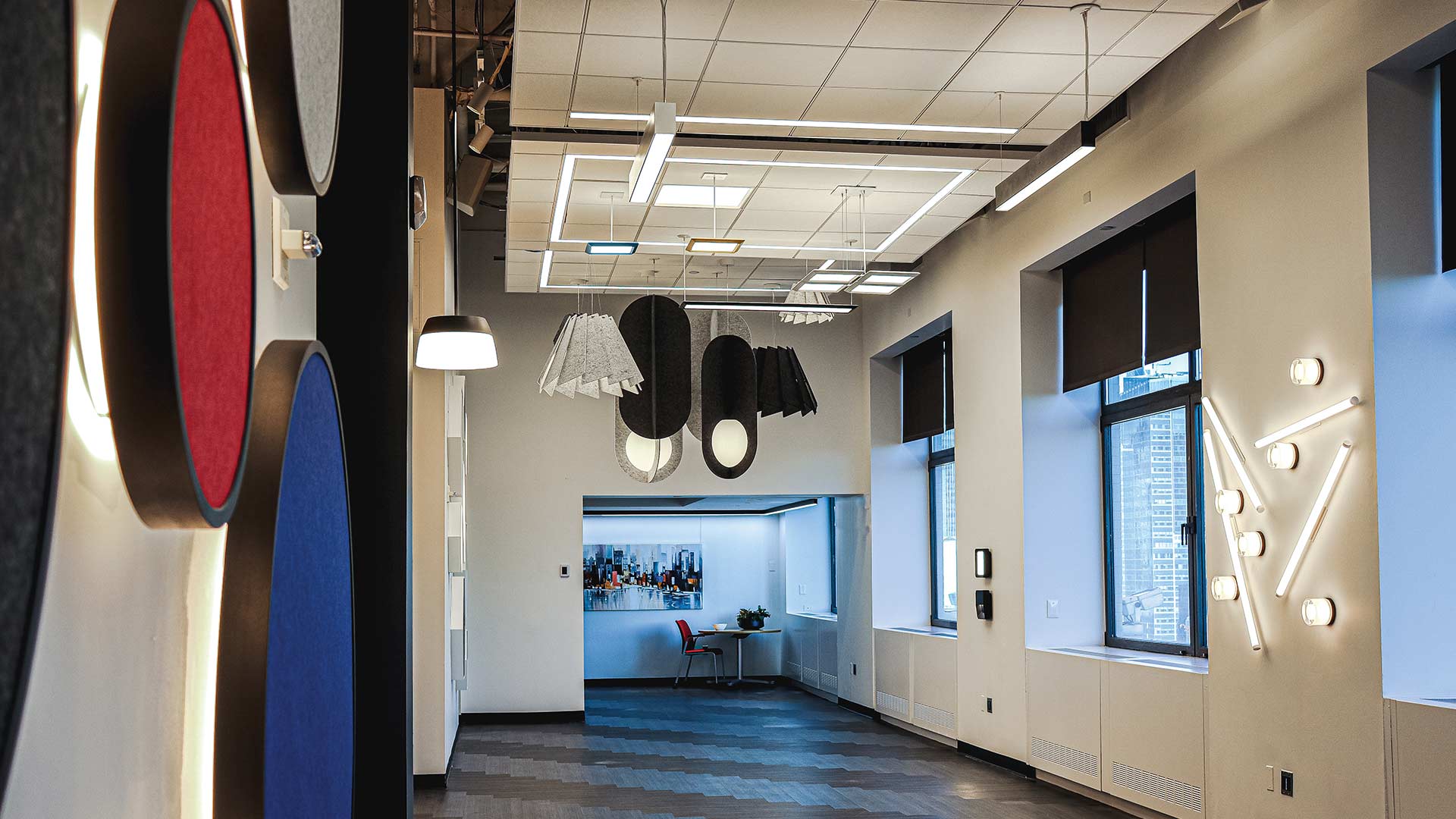 photo-gallery-commercial-office-nyc-experience-center-by-acuity-academy-08